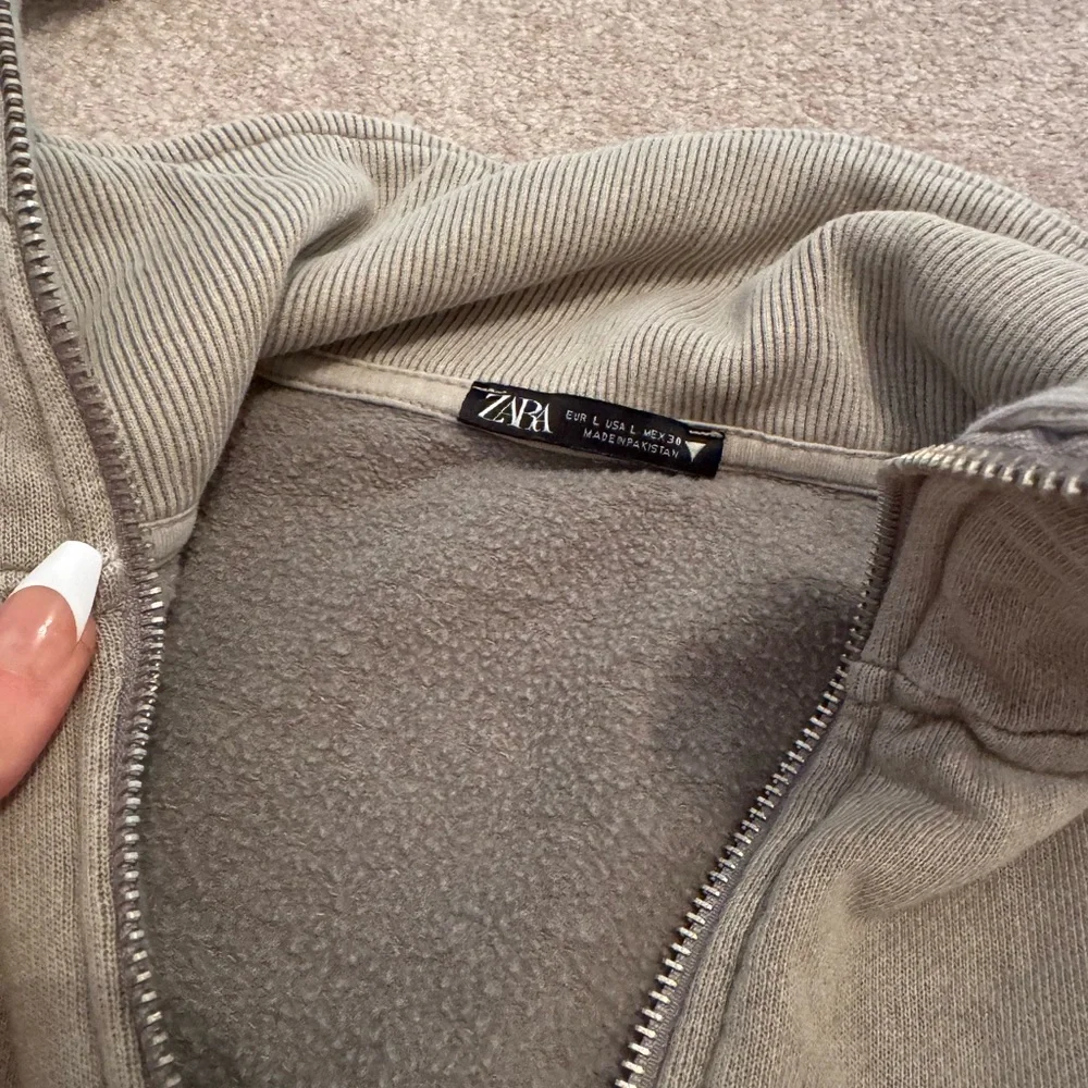 Green Gray Half-Zip Sweater - Picture 2 of 5